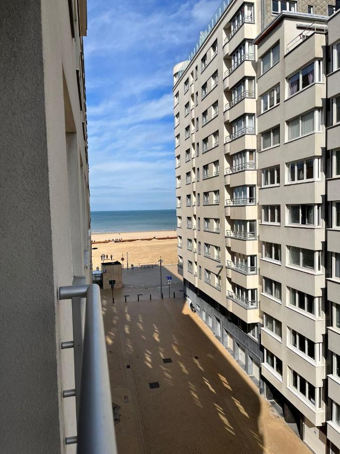 Portofino - Luxe Appartement Met Lateraal Zeezicht オステンド エクステリア 写真