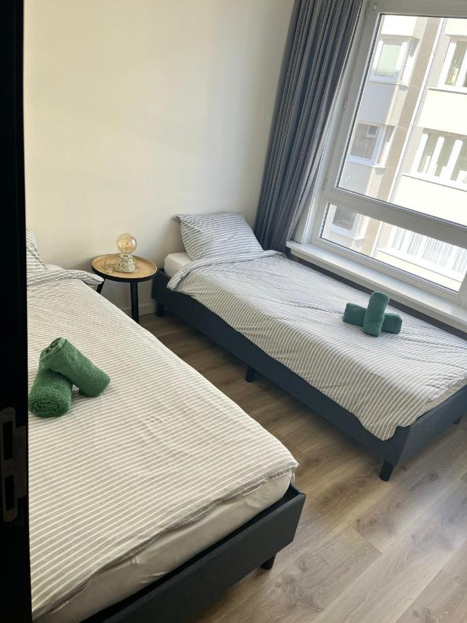 Portofino - Luxe Appartement Met Lateraal Zeezicht オステンド エクステリア 写真
